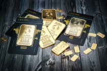 如何算出一手纸浆期货的费用？费用与市场行情有何关系？