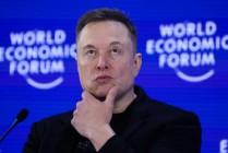 高调推介擎天柱机器人 马斯克的战略重心已全面脱离电动汽车