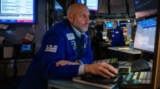 午盘：美股涨跌不一 标普指数小幅上扬