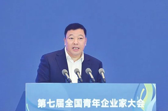 陈建华:任何成功都没有捷径,唯有实干 第1张 陈建华:任何成功都没有捷径,唯有实干 第1张