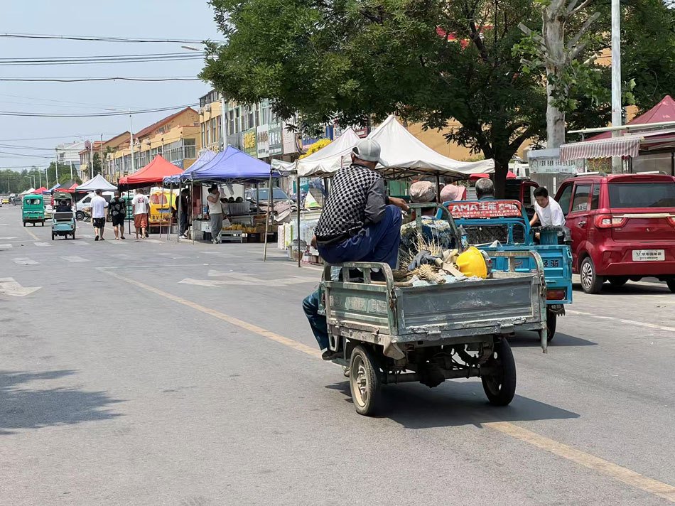 与化工厂为邻:高密友道工厂爆炸后的“多维冲击” 第2张 与化工厂为邻:高密友道工厂爆炸后的“多维冲击” 第2张