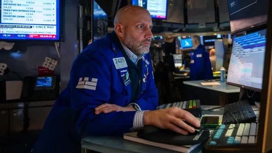 午盘：美股涨跌不一 标普指数小幅上扬  第1张