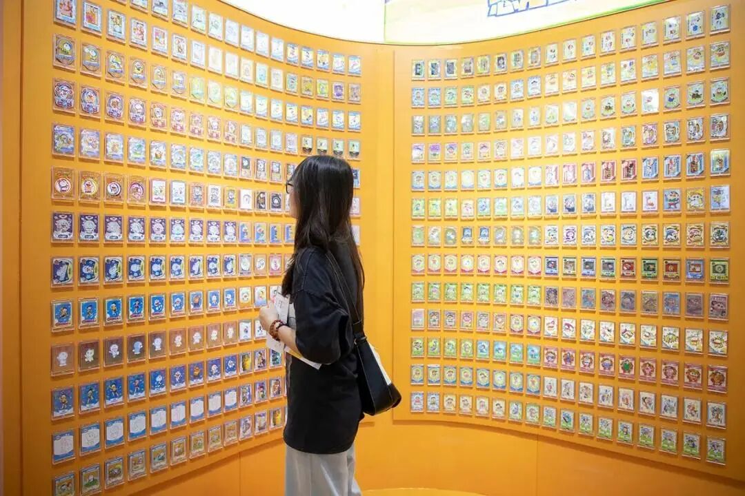 衢州夫妇卖卡牌,赚得600亿身家 第5张 衢州夫妇卖卡牌,赚得600亿身家 第5张