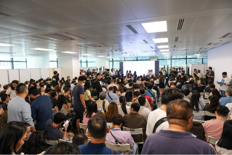 新世界发展半年销售138亿、减债17亿,黄少媚称公司业务向好,保持稳中求进 第2张 新世界发展半年销售138亿、减债17亿,黄少媚称公司业务向好,保持稳中求进 第2张